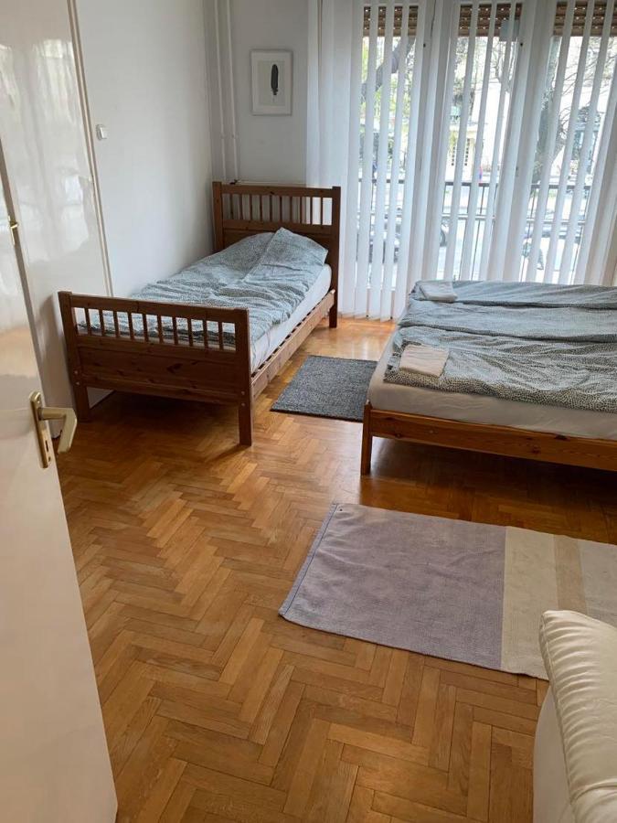 Cargo Rooms And Apartment Budapest Exteriör bild